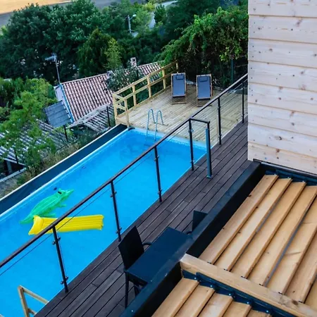 Mountain-view Eco-friendly