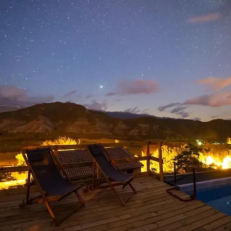 Mountain-view Eco-friendly Marcoux (Alpes-de-Haute-Provence)